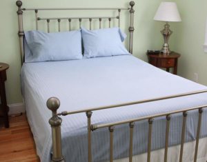 Queen-Premium-Bed-Sheet-Set | Cape Cod Linen Rentals | The Furies